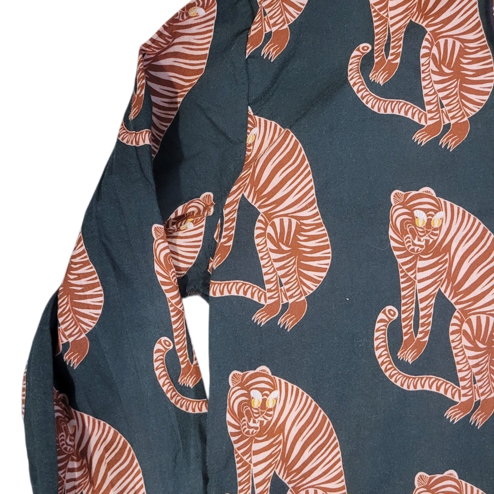 Desmond & Dempsey Sansiando Tiger Pajama Long Button Top Size S - Picture 5 of 8